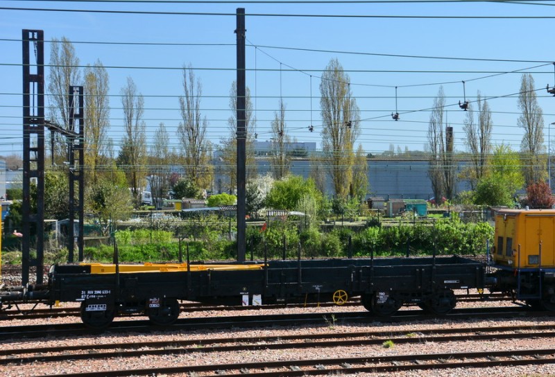 (2) 99 87 9 319 508-7 (2018-04-17 Trappes) (1).JPG (248.11 Kio) Vu 16307 fois (2) 99 87 9 319 508-7 (2018-04-17 Trappes) (1).JPG