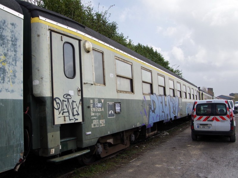 2018-04-13 Chaulnes rame train Parc 1 (2).jpg