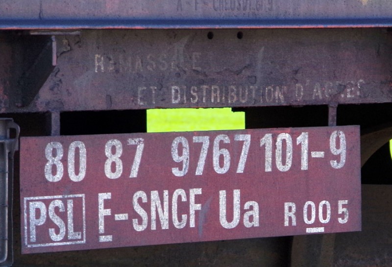 80 87 976 7 101-9 Ua R00 5 F-SNCF-PSL (2018-04-20 Monbleux PK 53,950) (2).jpg (152.78 Kio) Vu 1193 fois 80 87 976 7 101-9 Ua R00 5 F-SNCF-PSL (2018-04-20 Monbleux PK 53,950) (2).jpg