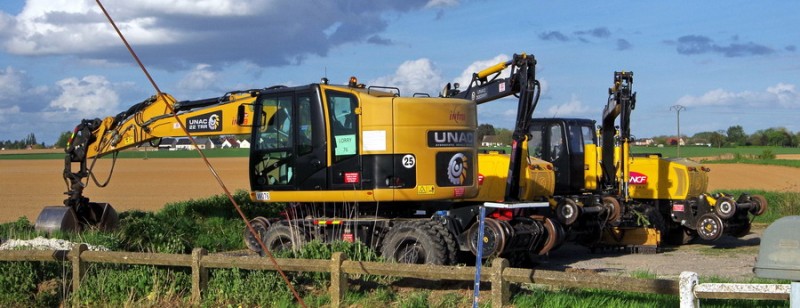 UNAC 22TRR (2018-04-26 PN Ã Essigny-le-Grand) W076 SNCF RESEAU (2).jpg (127.55 Kio) Vu 2290 fois UNAC 22TRR (2018-04-26 PN Ã Essigny-le-Grand) W076 SNCF RESEAU (2).jpg