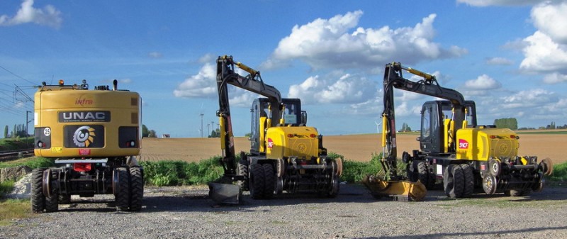 UNAC 22TRR (2018-04-26 PN Ã Essigny-le-Grand) W076 SNCF RESEAU (1).jpg (125.66 Kio) Vu 2290 fois UNAC 22TRR (2018-04-26 PN Ã Essigny-le-Grand) W076 SNCF RESEAU (1).jpg