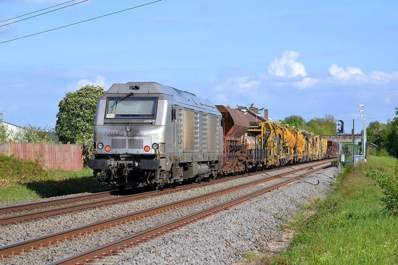 2018-04-26 Versigny (8) 17h48.jpg (117.33 Kio) Vu 2069 fois 2018-04-26 Versigny (8) 17h48.jpg