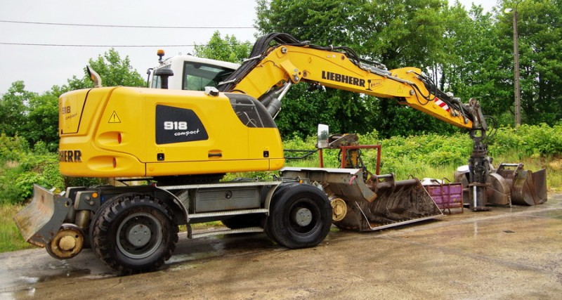LIEBHERR A 918 Compact (2018-05-14 PN n°37 à Eppeville) Brifer 1 (6).jpg