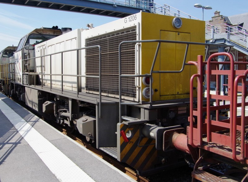 G 1206 BB 5702103 (2018-05-18 gare de Chaulnes) (2).jpg