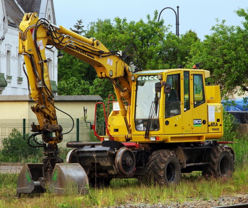 ATLAS 1404 MZ (2018-05-20 gare de Ham) (2).JPG