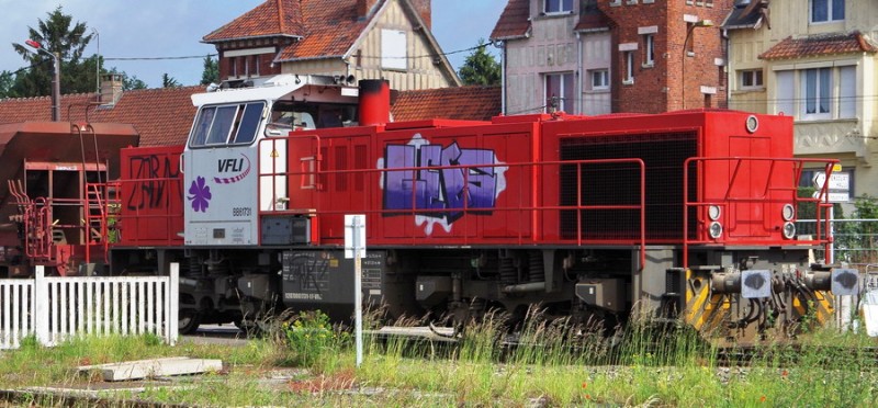 G 1206 BB 500 1814 (2018-05-30 gare de Chaulnes) (2).jpg (177.67 Kio) Vu 3648 fois G 1206 BB 500 1814 (2018-05-30 gare de Chaulnes) (2).jpg