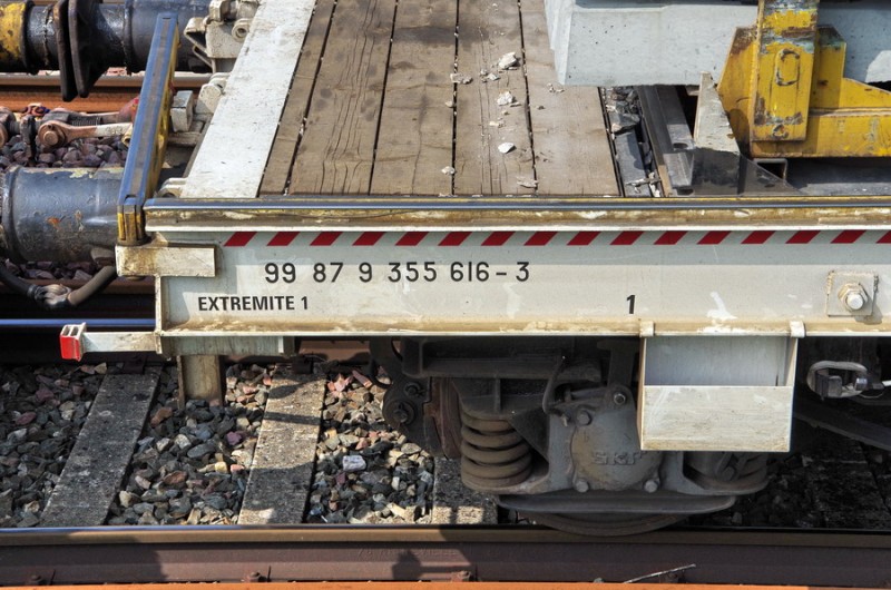 99 87 9 355 616-3 R87 5 (2018-06-04 Marcelcave) (2).jpg (218.34 Kio) Vu 1314 fois 99 87 9 355 616-3 R87 5 (2018-06-04 Marcelcave) (2).jpg