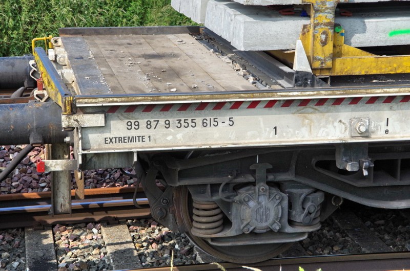 99 87 9 355 615-5 R87 5 (2018-06-04 Marcelcave) (2).jpg (221.4 Kio) Vu 1182 fois 99 87 9 355 615-5 R87 5 (2018-06-04 Marcelcave) (2).jpg