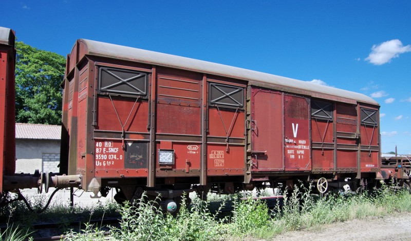 (3) 40 87 959 0 074-0 Us G54 2 F SNCF-RO (2018-06-22 Laon) (1).jpg