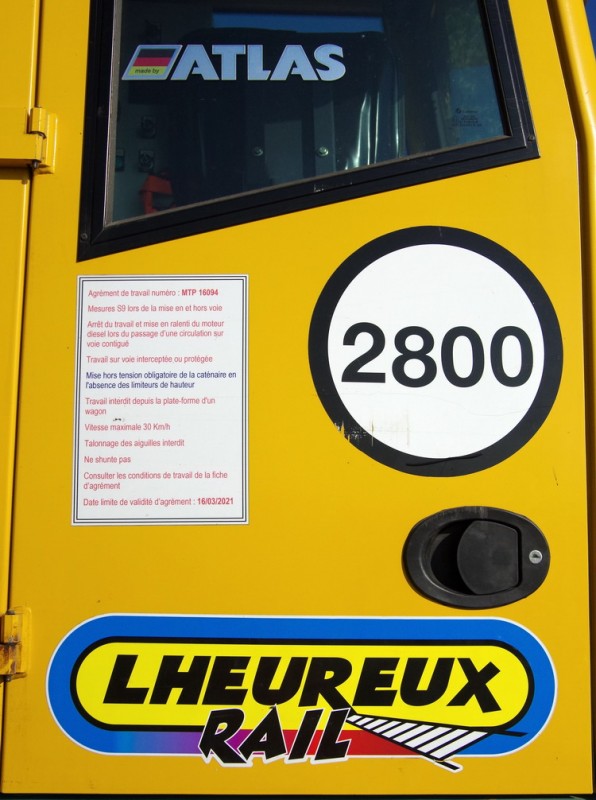 Atlas 1404 MZ (2018-06-27 PN n°9 Wiencourt-l'Equipèe) (3).jpg (174.27 Kio) Vu 1551 fois Atlas 1404 MZ (2018-06-27 PN n°9 Wiencourt-l'Equipèe) (3).jpg