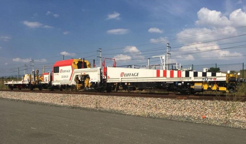 99 87 9 124 558-7 (2018-07-13 Sablé-sur-Sarthe) ZCA 2000 LGV OPERE.jpg (135.96 Kio) Vu 2453 fois 99 87 9 124 558-7 (2018-07-13 Sablé-sur-Sarthe) ZCA 2000 LGV OPERE.jpg