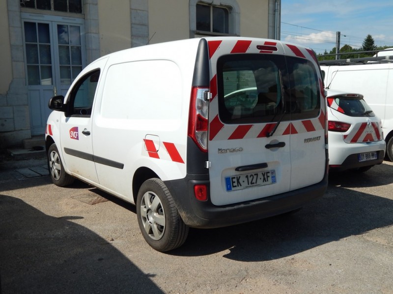 RENAULT KANGOO - EK 127 XF - SNCF (Copier).JPG