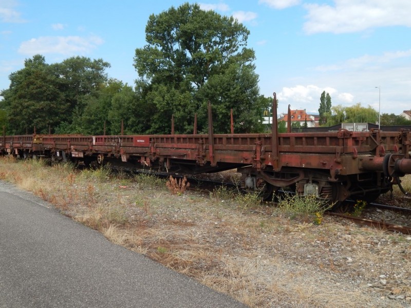 80 87 977 8 517 6 Uas  R39-6  R (9) (Copier).JPG