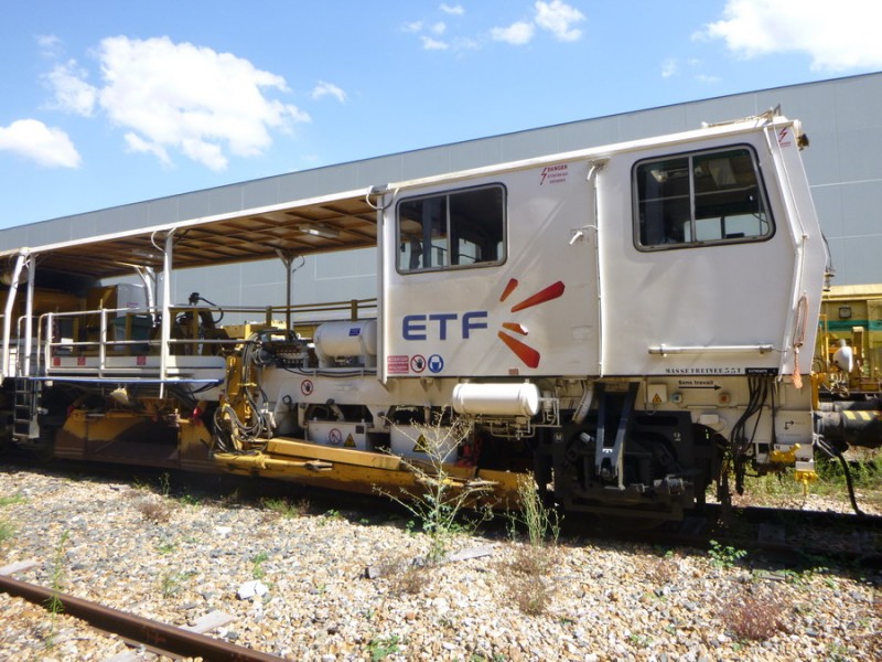 99 87 9 125 504-0 (2018-08-01 St-Leu-d'Esserent) RTG 15-2B n°605 (2).jpg (238.32 Kio) Vu 3907 fois 99 87 9 125 504-0 (2018-08-01 St-Leu-d'Esserent) RTG 15-2B n°605 (2).jpg