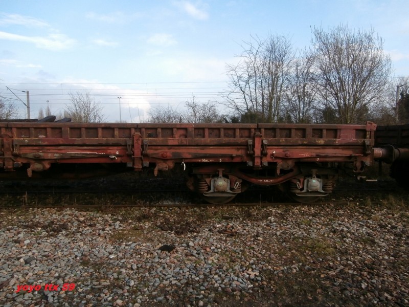 Uas R39-6 80 87 977 4 677-9=4.JPG