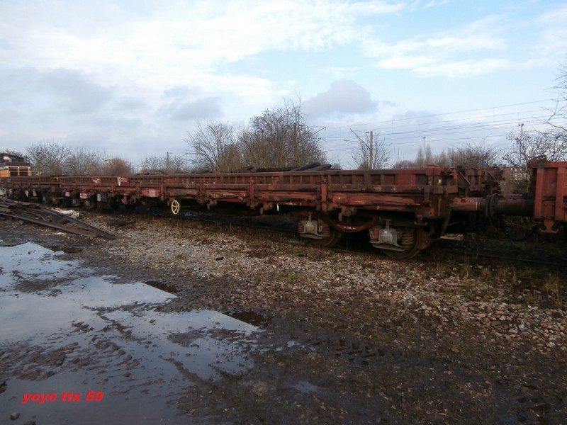 Uas R39-6 80 87 977 4 677-9=8.JPG