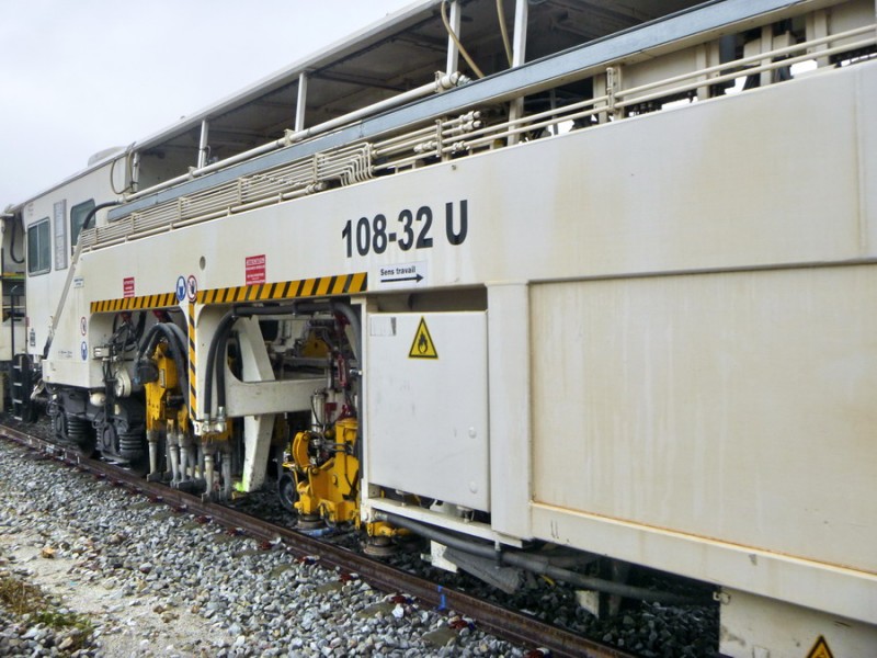 99 87 9 122 505-0 - 108-32U n°2617 (2018-08-09 Verberie) (2).jpg (204.49 Kio) Vu 3621 fois 99 87 9 122 505-0 - 108-32U n°2617 (2018-08-09 Verberie) (2).jpg