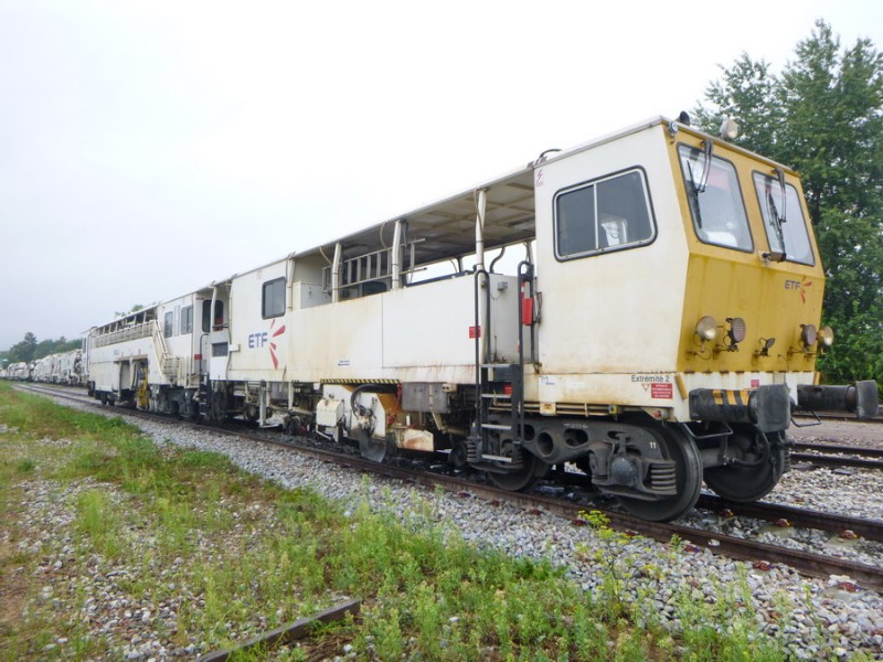 99 87 9 122 505-0 - 108-32U n°2617 (2018-08-09 Verberie) (1).jpg (228.4 Kio) Vu 3621 fois 99 87 9 122 505-0 - 108-32U n°2617 (2018-08-09 Verberie) (1).jpg