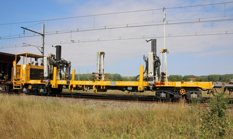 BRRAS - 99 87 9 351 555-7 (2018-08-28 RVB Amboise) (1).jpg (191.27 Kio) Vu 5330 fois BRRAS - 99 87 9 351 555-7 (2018-08-28 RVB Amboise) (1).jpg