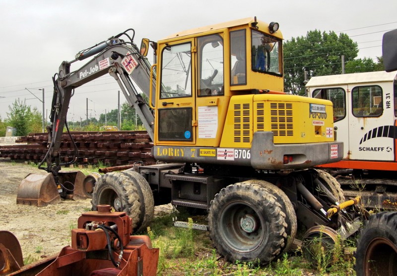 Pel-Job EB706 (2018-09-04 Longueau) Lorry 7 (12).jpg