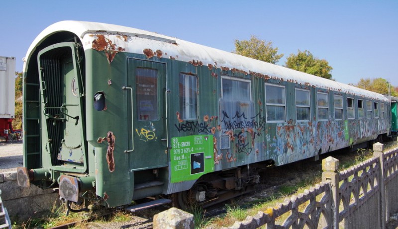 80 87 979 3 621-4 Uas H55 0 D-SNCFR (2018-10-10 gare de Guignicourt) (4).jpg (164.11 Kio) Vu 2737 fois 80 87 979 3 621-4 Uas H55 0 D-SNCFR (2018-10-10 gare de Guignicourt) (4).jpg