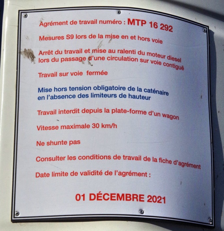 UNAC 22 TRR (2018-10-16 gare de La Fére) Eiffage MD 170 (6).jpg