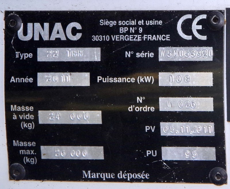 UNAC 22 TRR (2018-10-16 gare de La Fére) Eiffage MD 170 (19).jpg