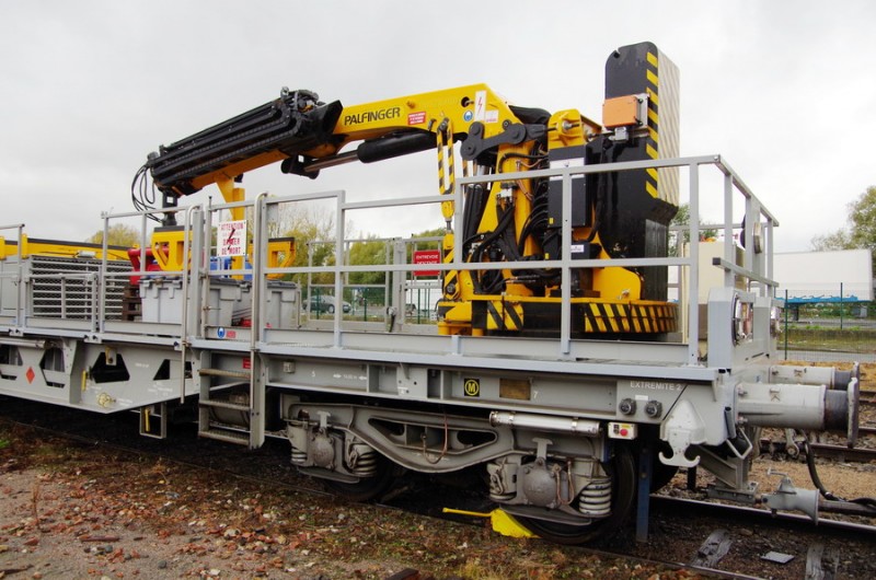 99 87 9 185 421-8 (2018-10-30 Saint Quentin) DU94 8-131 SNCF-AM (3).jpg (187.56 Kio) Vu 7777 fois 99 87 9 185 421-8 (2018-10-30 Saint Quentin) DU94 8-131 SNCF-AM (3).jpg