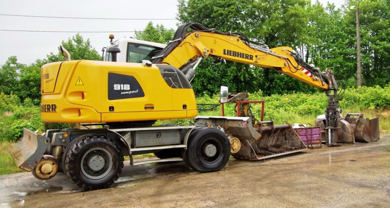 LIEBHERR A 918 Compact (2018-05-14 PN n°37 à Eppeville) Brifer 1 (6).jpg