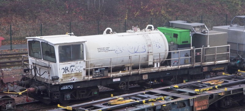 80 87 979 8 809-0 Uas W85 6 F-SNCFR (2018-11-16 Tergnier) (1).jpg (137.44 Kio) Vu 5796 fois 80 87 979 8 809-0 Uas W85 6 F-SNCFR (2018-11-16 Tergnier) (1).jpg