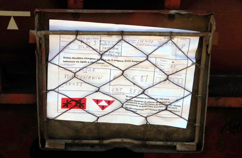 80 87 977 0 011-5 Uas R 072 F-SNCFR (2018-10-10 Tergnier) (6).jpg