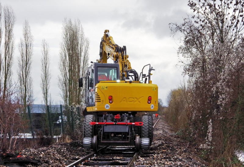 ACX 23 RR (2019-01-17 Gauchy) Colas Rail n°180014 (1).jpg