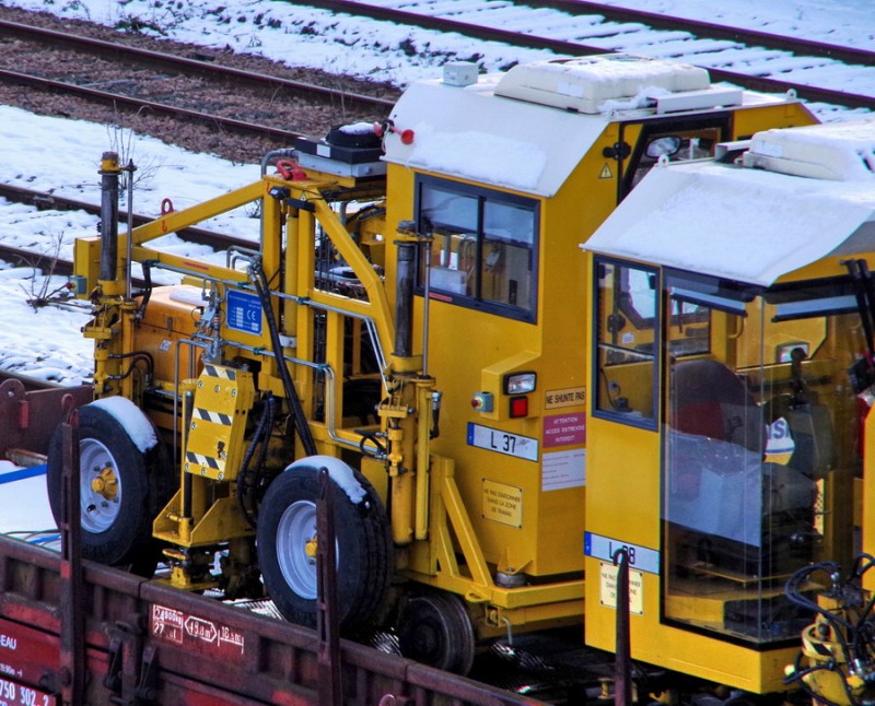 MRT 4 SR (2019-01-30 Tergnier) 11163.535 SNCF-MN Lorry 37 ''Miaou'' (3).jpg