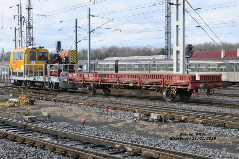 DU 84 RS - 99 87 9 185 205-1 (2019-01-31 Strasbourg) 9-705 SNCF-ST (1).jpg