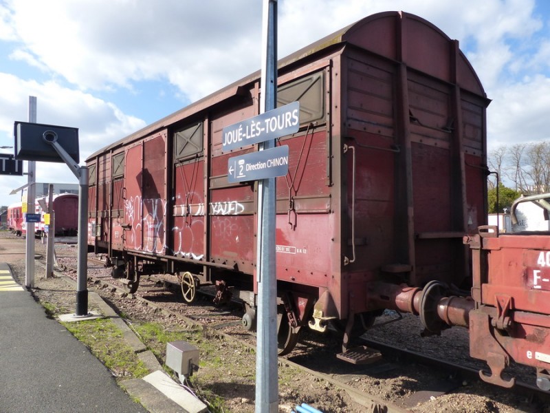 40 87 959 3 788-2 Us G98 2 F-SNCFR (2019-03-11 gare de Joué-les-Tours) (2).jpg