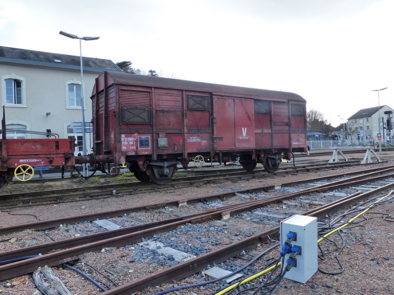 40 87 959 3 788-2 Us G98 2 F-SNCFR (2019-03-11 gare de Joué-les-Tours) (8).jpg