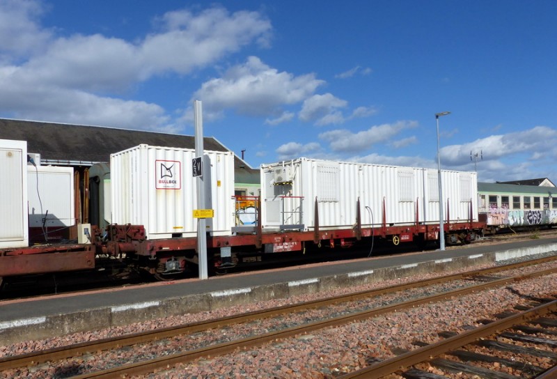 80 87 979 4 057-0 Uas R54 2 F SNCF-LM (2019-03-11 gare de Joué-les-Tours) (1).jpg