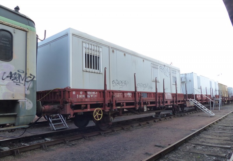 40 87 959 4 893-9 Us K55 1 F-SNCFR (2019-03-11 gare de Joué-les-Tours) (2).jpg (146.23 Kio) Vu 855 fois 40 87 959 4 893-9 Us K55 1 F-SNCFR (2019-03-11 gare de Joué-les-Tours) (2).jpg