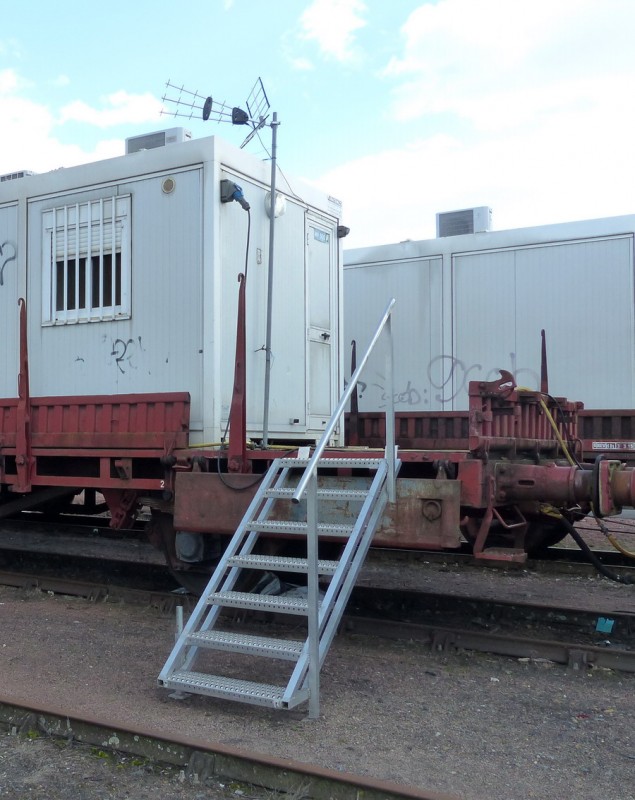 40 87 959 4 893-9 Us K55 1 F-SNCFR (2019-03-11 gare de Joué-les-Tours) (1.jpg (274.33 Kio) Vu 855 fois 40 87 959 4 893-9 Us K55 1 F-SNCFR (2019-03-11 gare de Joué-les-Tours) (1.jpg