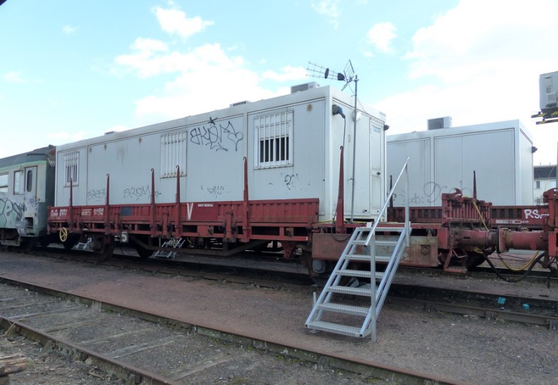 40 87 959 4 893-9 Us K55 1 F-SNCFR (2019-03-11 gare de Joué-les-Tours) (1).jpg (166.67 Kio) Vu 855 fois 40 87 959 4 893-9 Us K55 1 F-SNCFR (2019-03-11 gare de Joué-les-Tours) (1).jpg