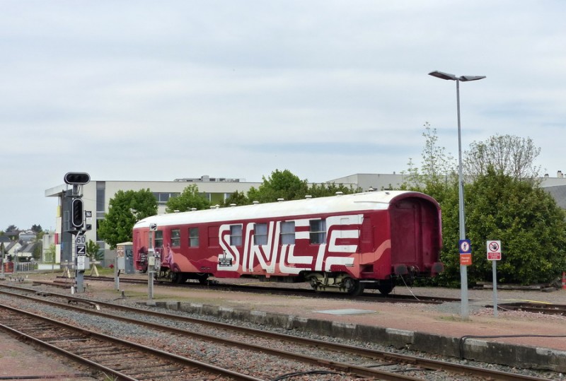 (7) 2019-04-21 (13) gare de Joué-les-Tours PK 241,192.jpg (175.55 Kio) Vu 13187 fois (7) 2019-04-21 (13) gare de Joué-les-Tours PK 241,192.jpg