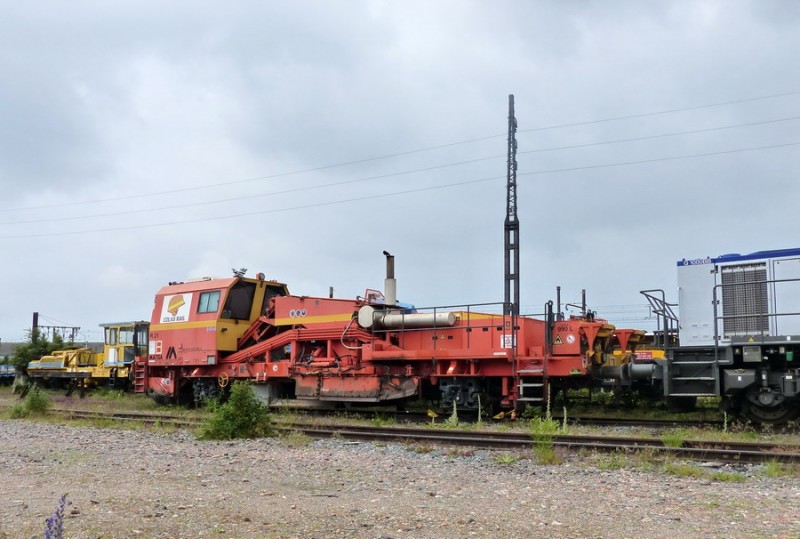 99 87 9 125 522-2 R21 (2019-05-19 SPDC) Matisa n°47057 Colas Rail (13).jpg