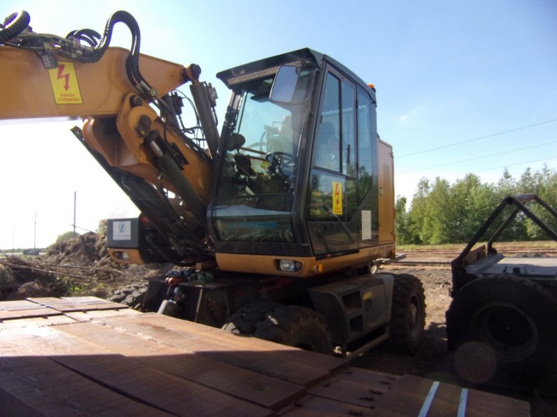 CASE WX 170 PRR (2019-06-02 Somain) UNIFER (1).jpg (140.83 Kio) Vu 3829 fois CASE WX 170 PRR (2019-06-02 Somain) UNIFER (1).jpg