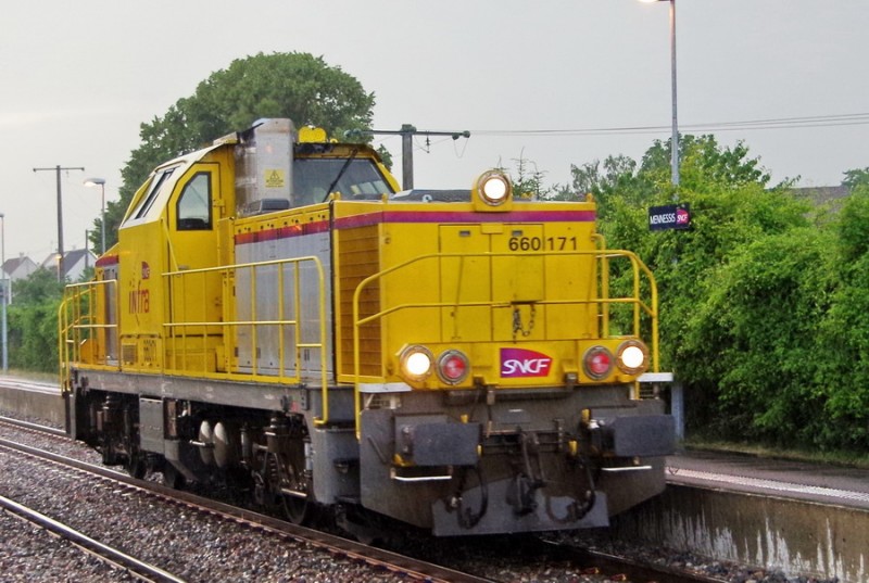 60171 (2019-06-19 gare e Mennessis).jpg