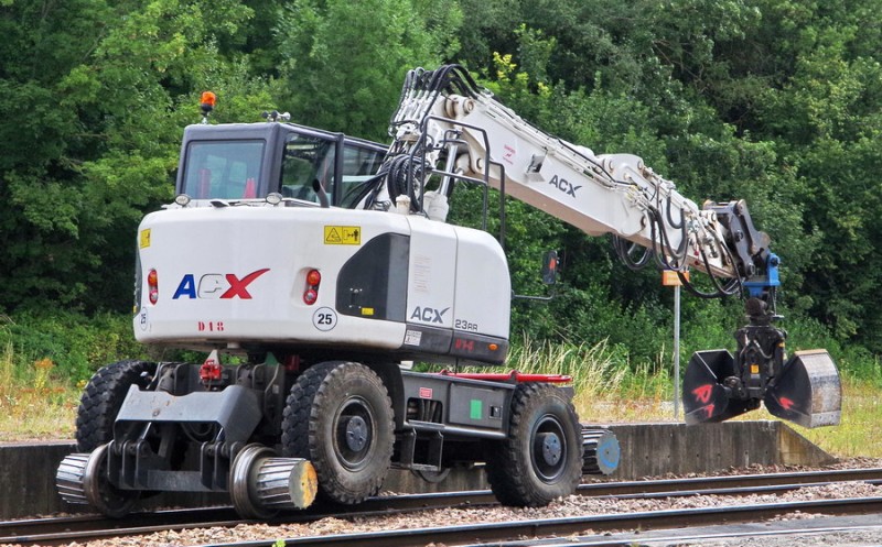 ACX23RR (2019-07-30 Poix de Picardie) Felcourt Rail D28 (2).jpg