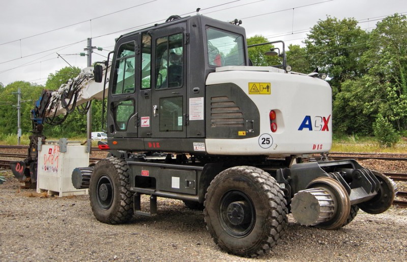 ACX23RR (2019-07-30 Poix de Picardie) Felcourt Rail D28 (23).jpg