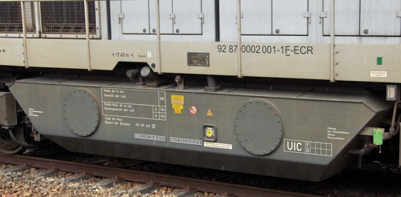 G 2000 BB 5001632 (2019-07-30 gare de Poix de Picardie) Train T1T2 (2).jpg