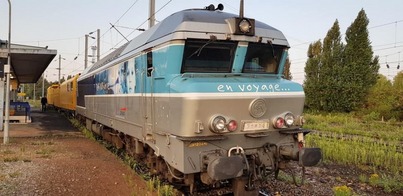 99 87 9 136 400-2 (2019-08-13 gare de Valencienne) 8 (0).jpg