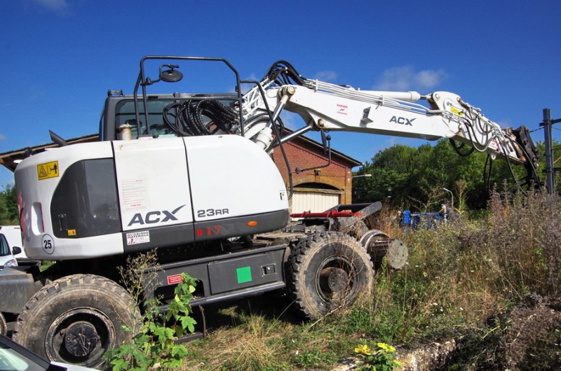 ACX23RR (2019-08-20 Poix de Picardie) Delcourt Rail D17 (1).jpg