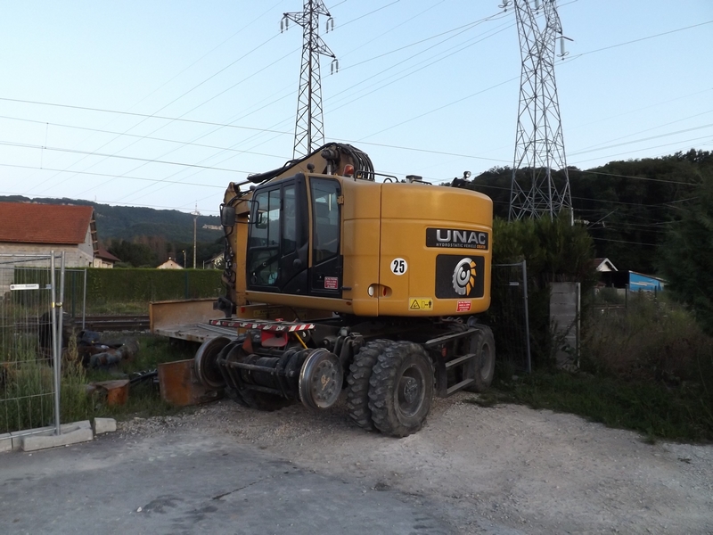DSCF6185 (Copier).JPG